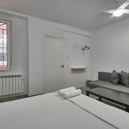 Nunez De Arce Habitaciones Madrid Exterior foto